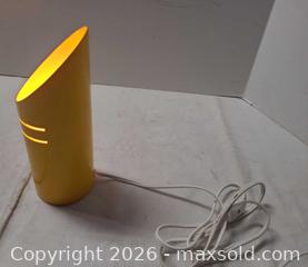 MaxSold Auction: Mid-Century Yellow Cylinder Metal Table Lamp - Toronto (Ontario, Canada) PARTNER MANAGED Reseller Online Auction - Queen Street West