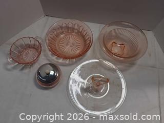 MaxSold Auction: Set of 5 Pink/Peach Glass Serving Pieces - Toronto (Ontario, Canada) PARTNER MANAGED Reseller Online Auction - Queen Street West