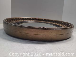 MaxSold Auction: Vintage ATSONEA Victorian-Style Gilded Wall Mirror - Toronto (Ontario, Canada) PARTNER MANAGED Reseller Online Auction - Queen Street West