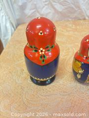 MaxSold Auction: Hand-Painted Traditional Russian Matryoshka Nesting Dolls, 6-Piece - Cobourg (Ontario, Canada) SELLER MANAGED Estate Sale Online Auction - King Street East (STORAGE)