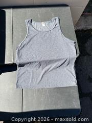 MaxSold Auction: Blank fruit of the loom tank tops 72 qty - Decatur (Georgia, USA) SELLER MANAGED Reseller Online Auction - North Druid Hills Road (STORAGE)