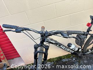 MaxSold Auction: Schwinn 29" Mountain Bike, 24-Speed, Aluminum Frame - Decatur (Georgia, USA) SELLER MANAGED Reseller Online Auction - North Druid Hills Road (STORAGE)