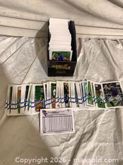 MaxSold Auction: 2011 Topps Baseball Trading Card Lot, 500 Cards - Toronto (Ontario, Canada) SELLER MANAGED Downsizing Online Auction -  Rutherford Avenue