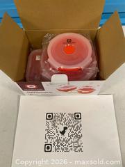 MaxSold Auction: Outbound Collapsible Silicone Food Storage Container Set – 3 Piece – New in Box  - Vancouver (British Columbia, Canada) SELLER MANAGED Reseller Online Auction - East 7th Avenue (STORAGE)