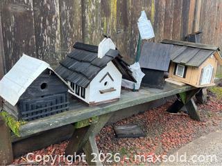MaxSold Auction: Bird House Grouping - Gilroy (California, USA) SELLER MANAGED Estate Sale Online Auction - Santa Paula Drive