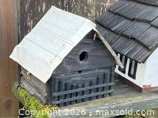 MaxSold Auction: Bird House Grouping - Gilroy (California, USA) SELLER MANAGED Estate Sale Online Auction - Santa Paula Drive