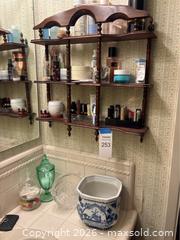 MaxSold Auction: Cosmetic Rack Decorative Containers - Gilroy (California, USA) SELLER MANAGED Estate Sale Online Auction - Santa Paula Drive