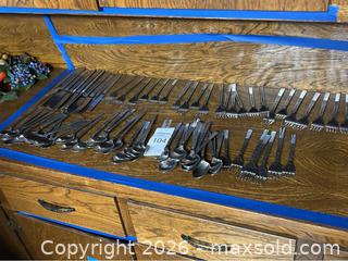 MaxSold Auction: Stainless Steel Flatware - Gilroy (California, USA) SELLER MANAGED Estate Sale Online Auction - Santa Paula Drive