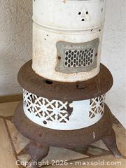 MaxSold Auction: Vintage Perfection Space Heater - Gilroy (California, USA) SELLER MANAGED Estate Sale Online Auction - Santa Paula Drive