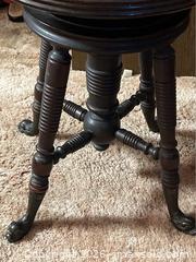 MaxSold Auction: Vintage Swivel Stool - Gilroy (California, USA) SELLER MANAGED Estate Sale Online Auction - Santa Paula Drive