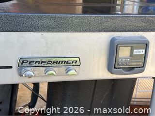 MaxSold Auction: Weber Grill And Accessories - Gilroy (California, USA) SELLER MANAGED Estate Sale Online Auction - Santa Paula Drive