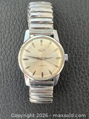 MaxSold Auction: Vintage men's Vulcain watch  - Mississauga (Ontario, Canada) SELLER MANAGED Downsizing Online Auction - Summerville Court (STORAGE)