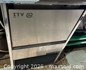 MaxSold Auction: Ice maker - Quinte West (Trenton) (Ontario, Canada) SELLER MANAGED Moving Online Auction - Front Street