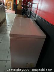 MaxSold Auction: White Frigidaire & Kenmore RefrigeratorSingle Lid - Quinte West (Trenton) (Ontario, Canada) SELLER MANAGED Moving Online Auction - Front Street