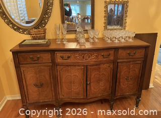 MaxSold Auction: Brown Wood Veneered Buffet / Sideboard - Large - Toronto (Ontario, Canada) SELLER MANAGED Estate Sale Online Auction - Glenthorne Drive