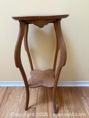 MaxSold Auction: Plant stand  - Toronto (Ontario, Canada) SELLER MANAGED Estate Sale Online Auction - Glenthorne Drive