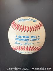 MaxSold Auction: Rawlings Official American League Baseball — Signed - Toronto (Ontario, Canada) SELLER MANAGED Estate Sale Online Auction - Glenthorne Drive