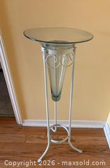 MaxSold Auction: Vase in stand - Toronto (Ontario, Canada) SELLER MANAGED Estate Sale Online Auction - Glenthorne Drive