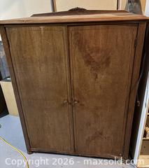 MaxSold Auction: Vintage Mid-Century Wood Wardrobe / Armoire - Toronto (Ontario, Canada) SELLER MANAGED Estate Sale Online Auction - Glenthorne Drive