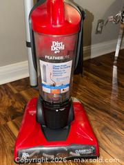 MaxSold Auction: Dirt Devil Endura second hand like new  - Toronto (Ontario, Canada) SELLER MANAGED Downsizing Online Auction - Jane Street