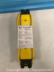 MaxSold Auction: Power Extender Heavy Duty Power Bar 6 Outlet 6ft 15A Metal w/ Breaker - Vancouver (British Columbia, Canada) SELLER MANAGED Reseller Online Auction - East 7th Avenue (STORAGE)