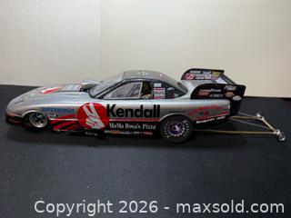 MaxSold Auction: 1/24 Scale Drag Slot Car Kendall Oil Dragster - Le Roy (New York, USA) SELLER MANAGED Estate Sale Online Auction - Wescott Road