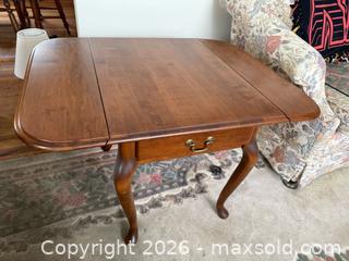 MaxSold Auction: Drop Leaf End Table - Le Roy (New York, USA) SELLER MANAGED Estate Sale Online Auction - Wescott Road