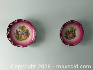 MaxSold Auction: PAIR of pink hanging plates  - Le Roy (New York, USA) SELLER MANAGED Estate Sale Online Auction - Wescott Road
