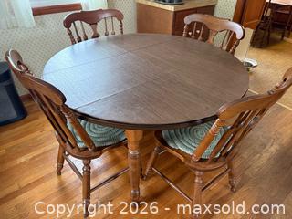 MaxSold Auction: Solid Wood Kitchen Dining Set w/ 4 Chairs - Le Roy (New York, USA) SELLER MANAGED Estate Sale Online Auction - Wescott Road