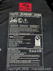 MaxSold Auction: Fluid Aquatics Youth Life Jacket (25–40 kg / 55–88 lbs) - Ottawa (Ontario, Canada) SELLER MANAGED Downsizing Online Auction - Regiment Avenue