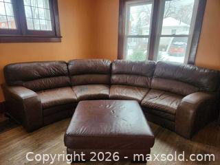MaxSold Auction: Genuine leather sectional sofa and ottoman  - Ottawa (Ontario, Canada) SELLER MANAGED Downsizing Online Auction - Regiment Avenue