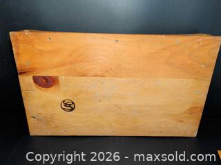 MaxSold Auction: Large Natural Wood Serving Tray with Built-in Handles - Ottawa (Ontario, Canada) SELLER MANAGED Downsizing Online Auction - Regiment Avenue