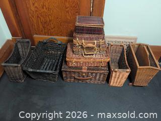 MaxSold Auction: Lot of 9 Wicker baskets/cases - Ottawa (Ontario, Canada) SELLER MANAGED Downsizing Online Auction - Regiment Avenue