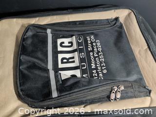 MaxSold Auction: Profile Guitar Gig Bag Fits 3/4 Acoustic/Electric - Ottawa (Ontario, Canada) SELLER MANAGED Downsizing Online Auction - Regiment Avenue