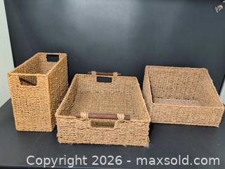 MaxSold Auction: Set of 3 Wicker/Seagrass Natural Fiber Storage Baskets - Ottawa (Ontario, Canada) SELLER MANAGED Downsizing Online Auction - Regiment Avenue