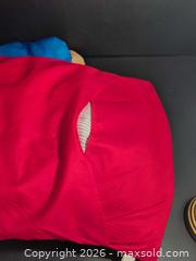 MaxSold Auction: Snugglers Superman Sham Pillow Case - Large - Ottawa (Ontario, Canada) SELLER MANAGED Downsizing Online Auction - Regiment Avenue