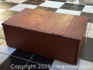 MaxSold Auction: Large Wooden Storage Crate - Victoria (British Columbia, Canada) SELLER MANAGED Estate Sale Online Auction - Simcoe Street