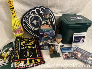 MaxSold Auction: Lot of Baseball Memorabilia  - Victoria (British Columbia, Canada) SELLER MANAGED Estate Sale Online Auction - Simcoe Street