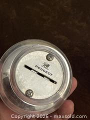 MaxSold Auction: Lot of Kitchen Grinders/Shakers and Hourlass - Victoria (British Columbia, Canada) SELLER MANAGED Estate Sale Online Auction - Simcoe Street