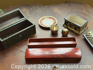 MaxSold Auction: Lot of Misc. Vintage Items  - Victoria (British Columbia, Canada) SELLER MANAGED Estate Sale Online Auction - Simcoe Street