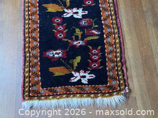 MaxSold Auction: Vintage Turkish Floral Kilim Rug  - Victoria (British Columbia, Canada) SELLER MANAGED Estate Sale Online Auction - Simcoe Street