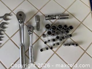 MaxSold Auction: Craftsmen Wrench & Ratchet Set -  Mountain View (California, USA) SELLER MANAGED Estate Sale Online Auction - Clark Avenue