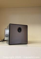 MaxSold Auction: Kubicle Sony Compact AM/FM Dual Alarm Clock Radio with Large LED Display -  Mountain View (California, USA) SELLER MANAGED Estate Sale Online Auction - Clark Avenue