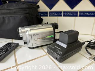 MaxSold Auction: Panasonic Video Camera w/ Accessories & Case -  Mountain View (California, USA) SELLER MANAGED Estate Sale Online Auction - Clark Avenue