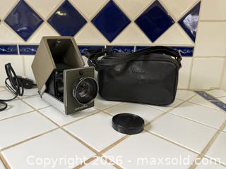 MaxSold Auction: Vintage Minolta Mini 35 Slide Projector with Original Case -  Mountain View (California, USA) SELLER MANAGED Estate Sale Online Auction - Clark Avenue