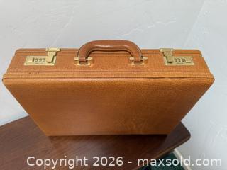 MaxSold Auction: Vintage Rolla Leather Briefcase, Made in Paris -  Mountain View (California, USA) SELLER MANAGED Estate Sale Online Auction - Clark Avenue