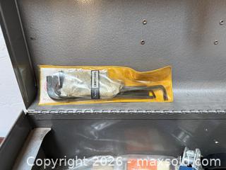 MaxSold Auction: Vintage Sears Craftsman 6512 20” Gray Metal Tool Box w/ Tray Mechanics -  Mountain View (California, USA) SELLER MANAGED Estate Sale Online Auction - Clark Avenue