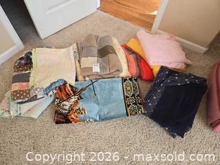 MaxSold Auction: 5 Throw Blankets, 2 Old Quilts, Wall Carpet, 2 Blow Up Twin Mattresses, Yellow Bin - Longmont (Colorado, USA) PARTNER MANAGED Estate Sale Online Auction - Whitehall Drive