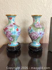 MaxSold Auction: Flower vases - Longmont (Colorado, USA) PARTNER MANAGED Estate Sale Online Auction - Whitehall Drive