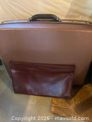 MaxSold Auction: Luggage  - Longmont (Colorado, USA) PARTNER MANAGED Estate Sale Online Auction - Whitehall Drive